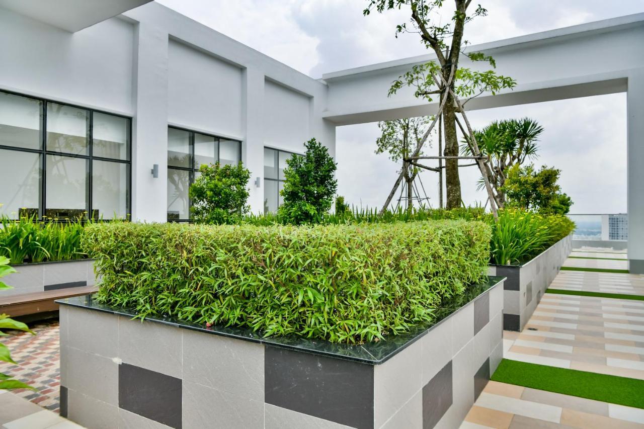 Ichiban Apartments Хошимин Экстерьер фото