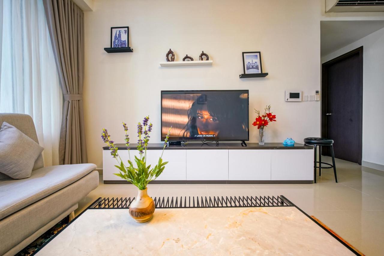Ichiban Apartments Хошимин Экстерьер фото